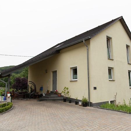 Apartment With Terrace And View Merschbach Exterior foto
