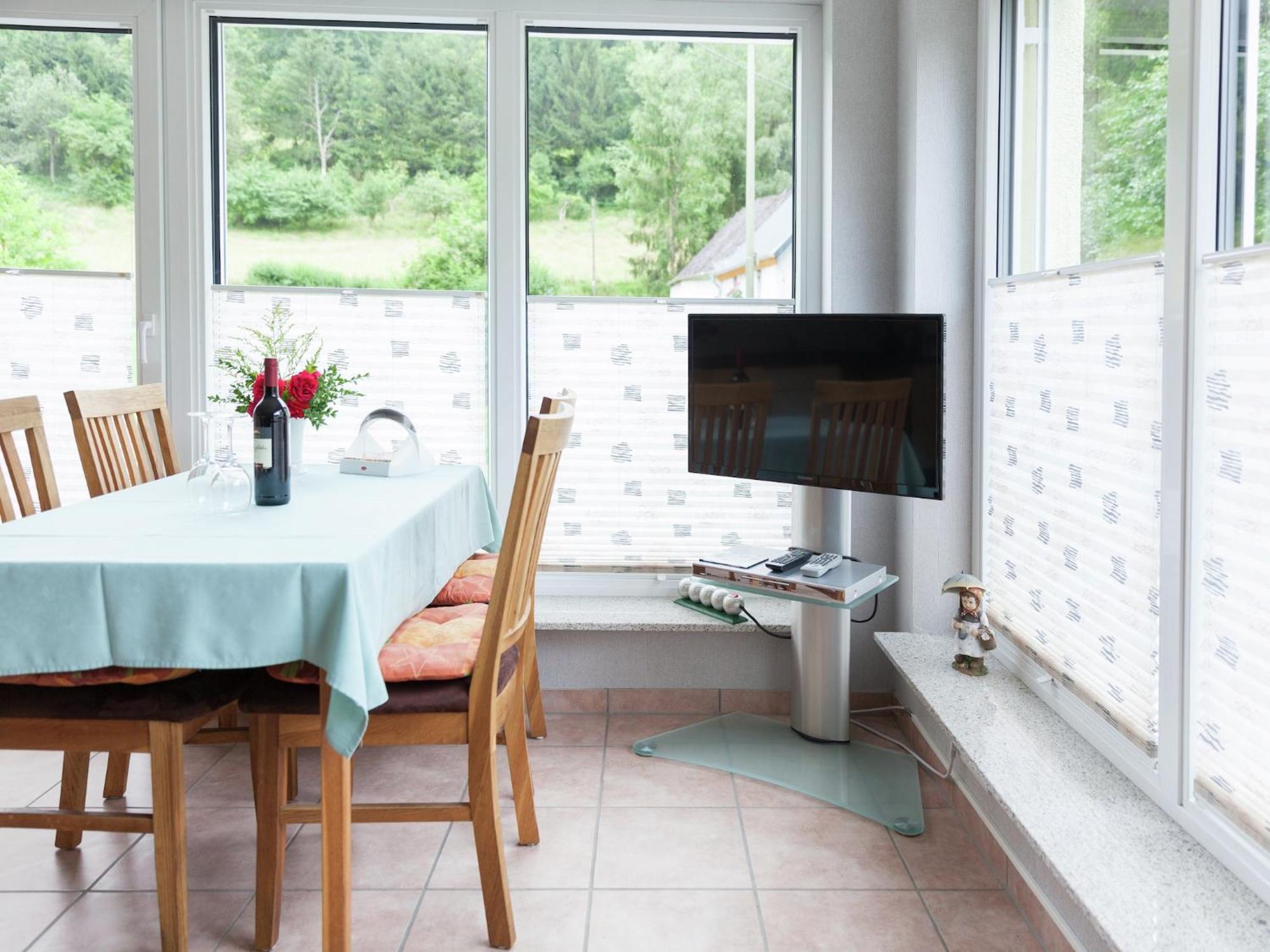 Apartment With Terrace And View Merschbach Exterior foto